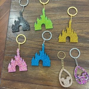 Disney World Castle Keychain  Mickey Mouse